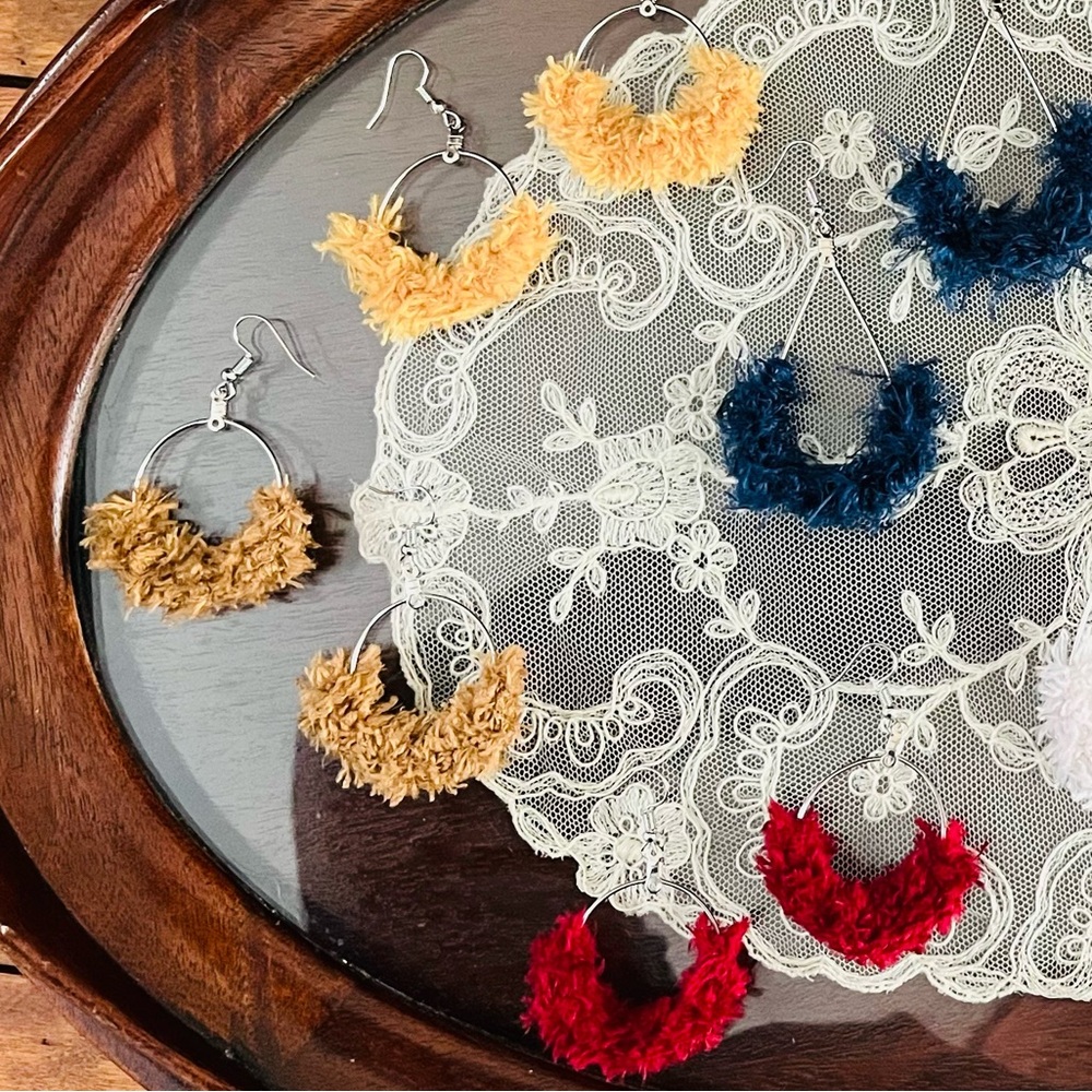 Fun fall crochet round earrings!
